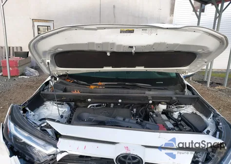 2024 Toyota Rav4 Le из США, поврежденный, VIN 2T3G1RFV3RC455602